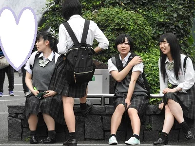 【再販】制服姿の女のコを撮影しました！！３８-4