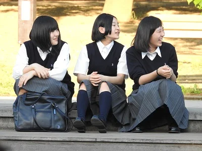 【再販】激安＆大特価販売！！制服姿の女のコを撮影しました！！３１～４０-5