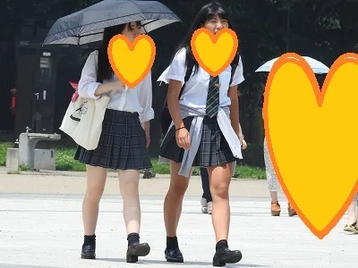【再販】制服姿の女のコを撮影しました！！４２