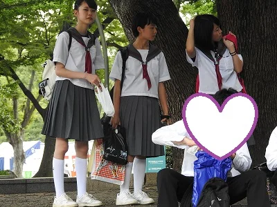 【再販】制服姿の女のコを撮影しました！！４９-1