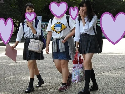 【再販】激安＆大特価販売！！制服姿の女のコを撮影しました！！９１～１００-3