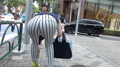 【FHD高画質】 ストライプのピタパン Tでワンワンスタイル