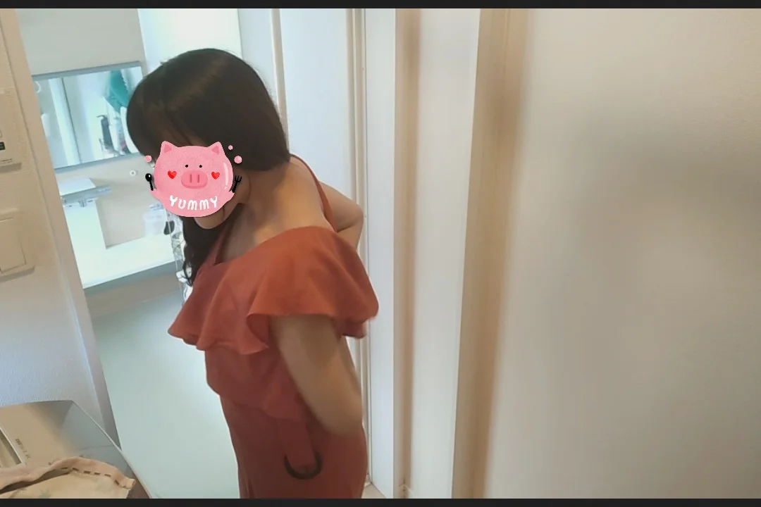 【再販】うちに来た子のシャワーの着替えの様子を撮ってみた