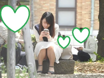 【再販】お座りお姉さん発見！！（ＦＨＤ）大変です！！パンツが見えてますよ１２７-3