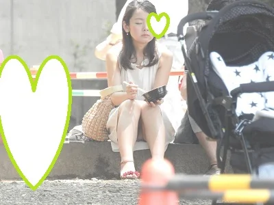 【再販】お座りお姉さん発見！！（ＦＨＤ）大変です！！パンツが見えてますよ１５２-4