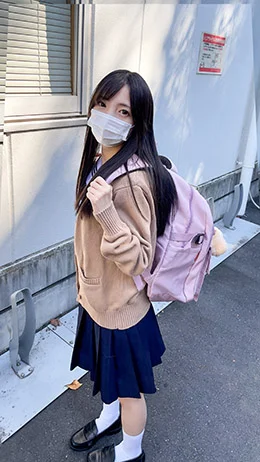 【再販】【再販】11時間着用【個人撮影】さま体型の花柄パンツちゃん_夏セーラ服のままハメ撮り～中出しされる姿を公開