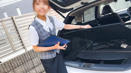 純朴で可愛い都内のディーラー女子の仕事中パンティとパンスト隠し撮り。無慈悲に生ハメ生中出し→大量顔射