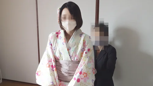 【2アングル】半裸でもﾆｺﾆｺ笑顔！大人の階段上ってるシンデレラおっぱい【4K】-3