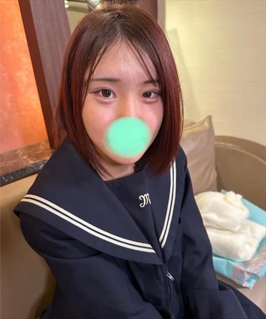 《個人撮影》最近付き合い始めた彼氏と初キスしたばかりの激カワ処女J〇を無理ハメしたらスレンダーボディをビクビク震わせて初イキしち