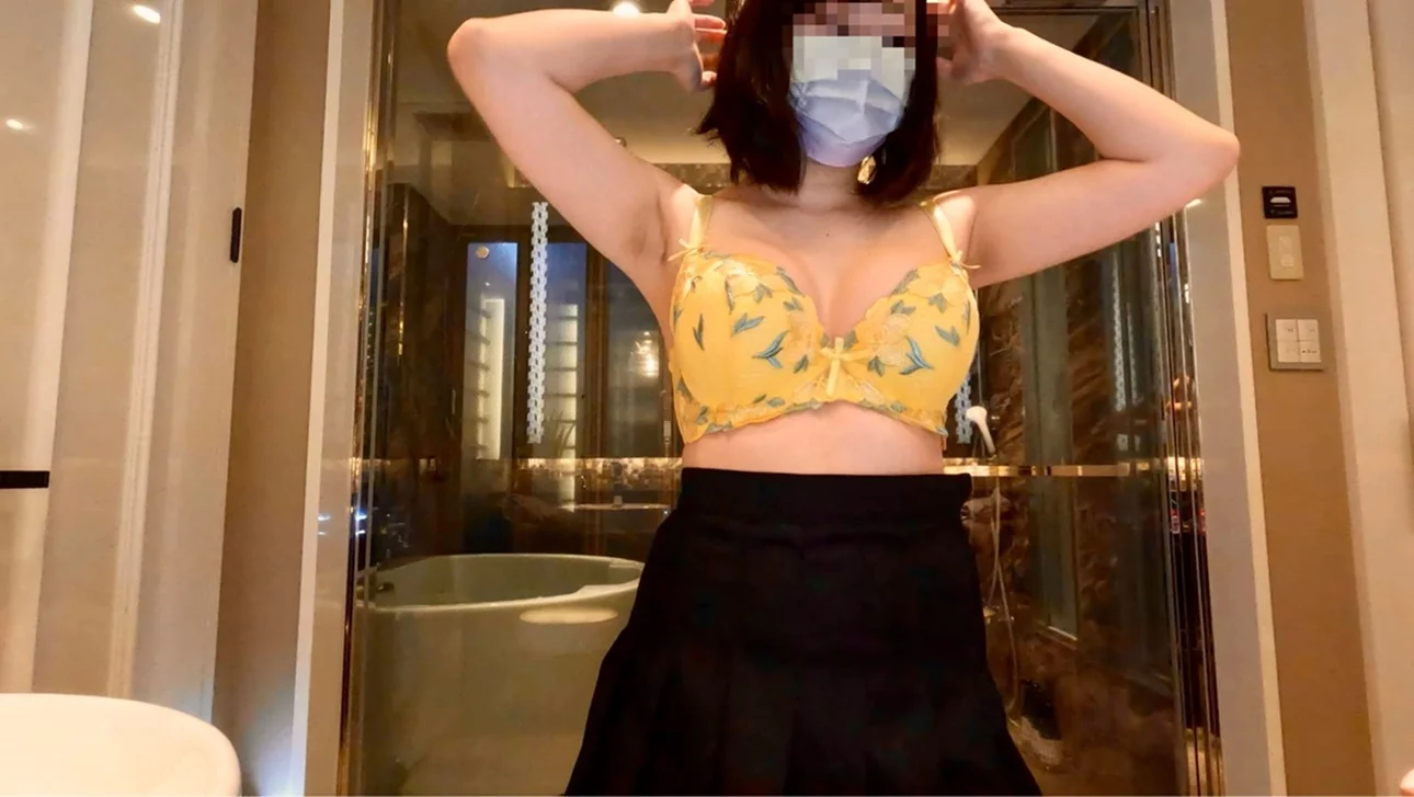 【新コスプレイヤー盗撮③】～後藤ひ〇り爆乳レイヤーさんをラブホで個撮～-5