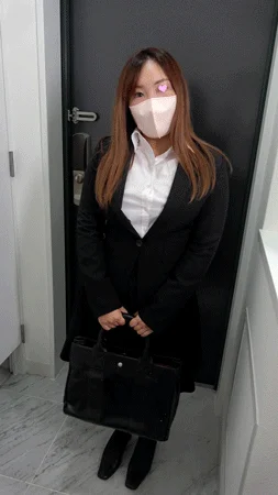 FカップOLが爆乳見せつけ♡美巨乳と食い込みパンツで誘惑営業♡【おっぱい/生保レディ】