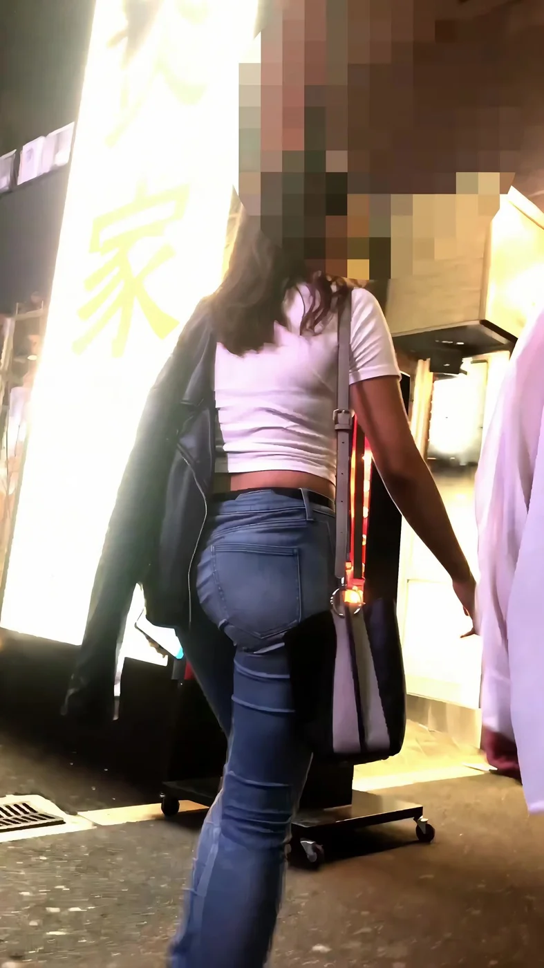【再販】121確実にエロさを見せつけようとしているお姉さん-4
