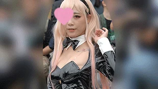 エグすぎる食い込み！ツヤテカハイレグからはみ出る超危険地帯を激撮！！！　コスイベ撮影50