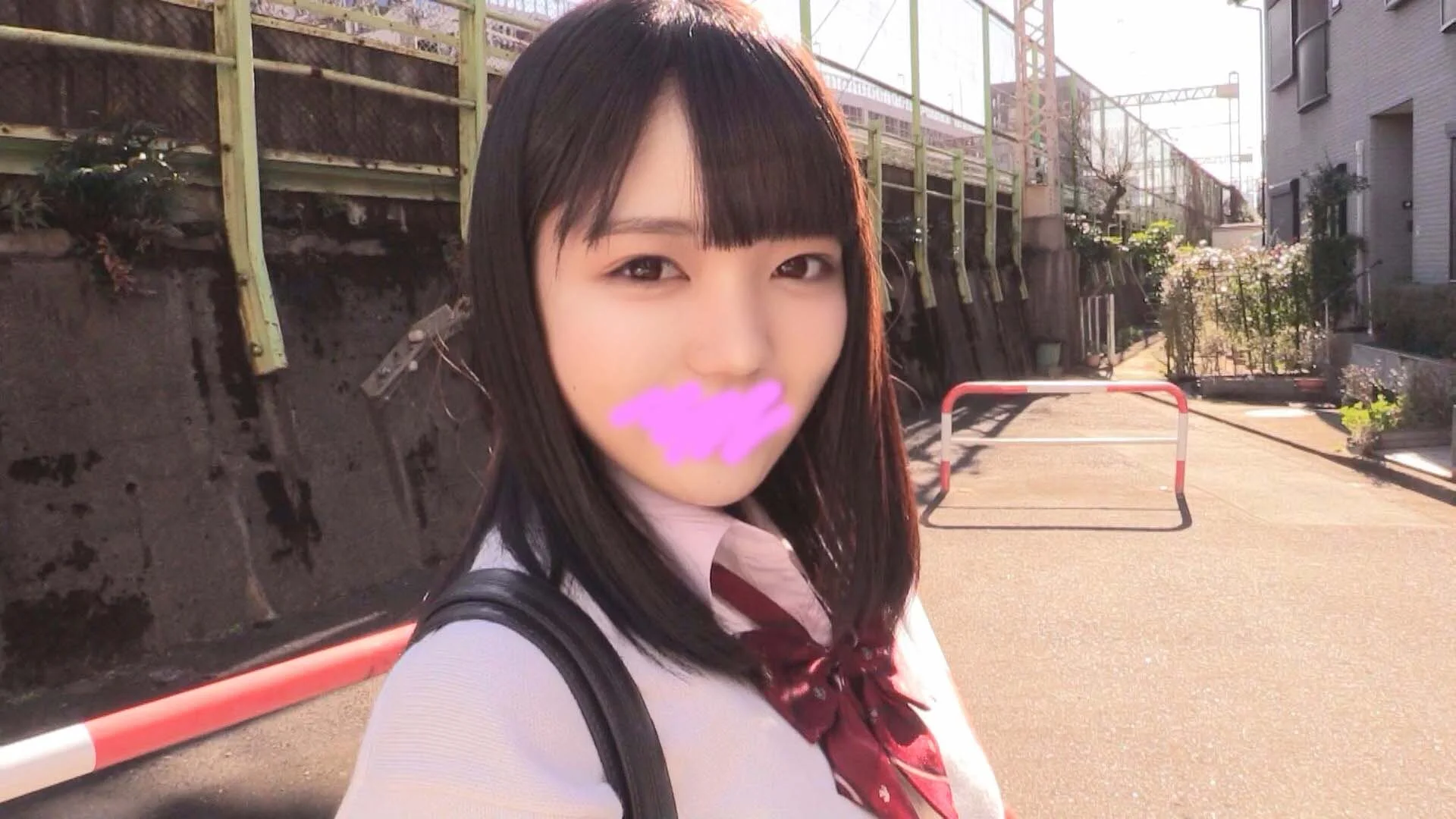 【接写JK49】ミニロリの発育途上な下半身♡おぼこ純白-1