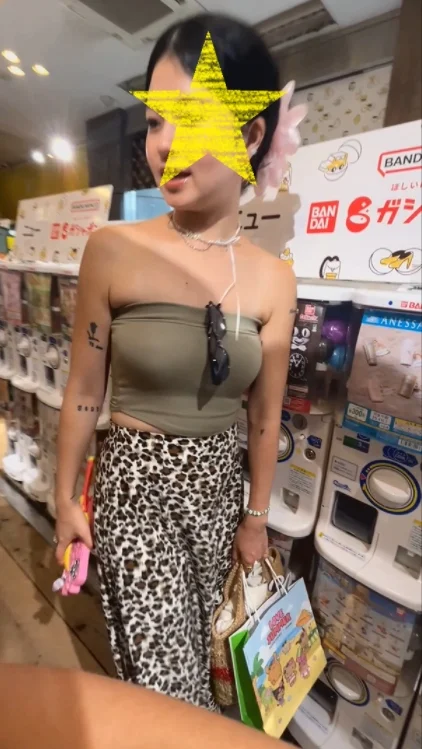 見事なまん丸巨乳ボインちゃん達part２至近距離ﾛｯｸｵﾝ！-2
