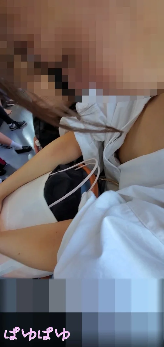 【再販】[胸チラ]心配になるくらい乳首が見えてしまってる胸チラセット[顔有]-5