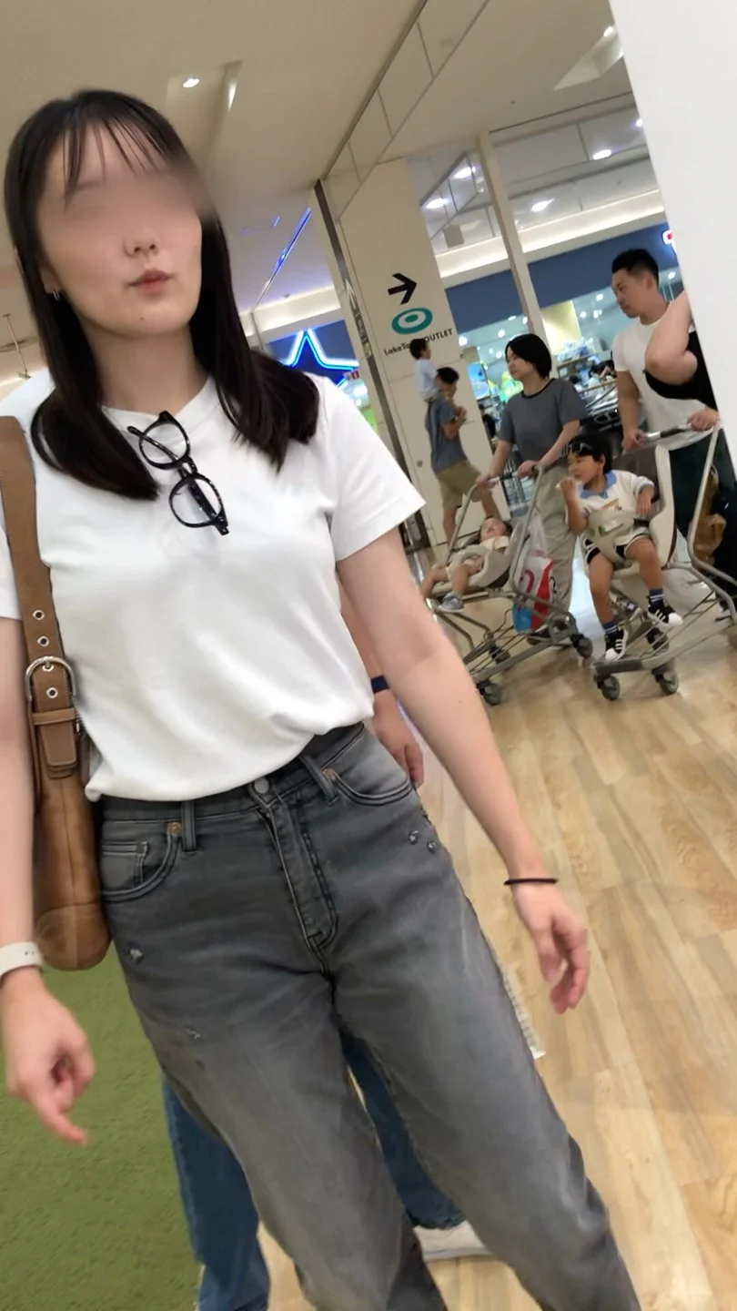 【お買い物中の眺め108_ちっぱいver】キレカワＪＤのちっぱいを追い回し！-6