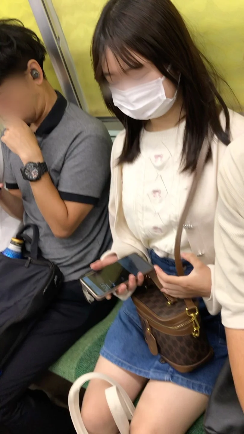 【上からの眺め79】男好きするムチムチボディのＪＤを上から観察！-4