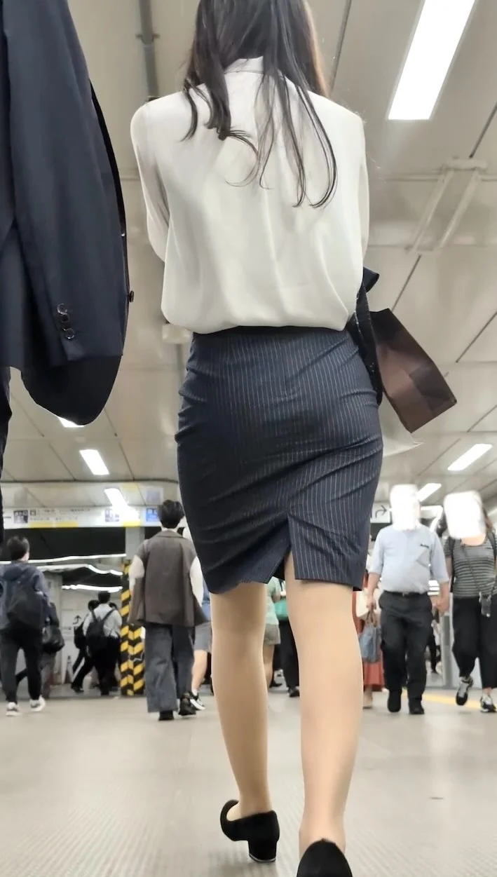 【574】男性サラリーマンを誘惑するセクシーOLさん、攻めのタイトスカート！-1