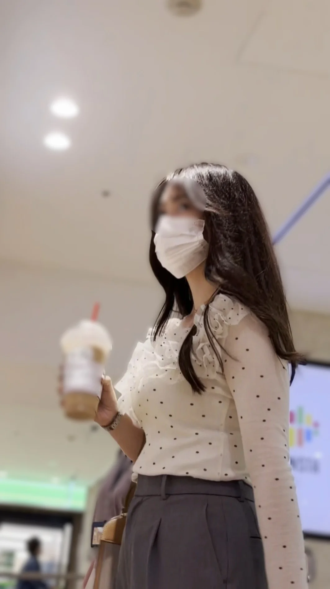 【再販】街の風景２８　巨乳可愛い天使ＯＬの美顔をしっかり見れなくても美巨乳と身体がエロすぎて性欲増進♡-4