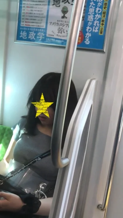 今時の若い巨乳女良たち至近距離ﾛｯｸｵﾝ！-2