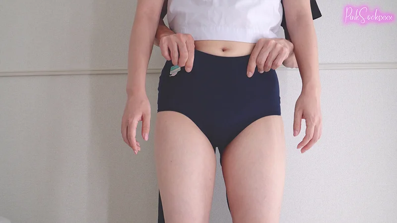 制服JKの体を触るだけだから！（3）むっちり濃紺ブルマーと純白パンティー-4