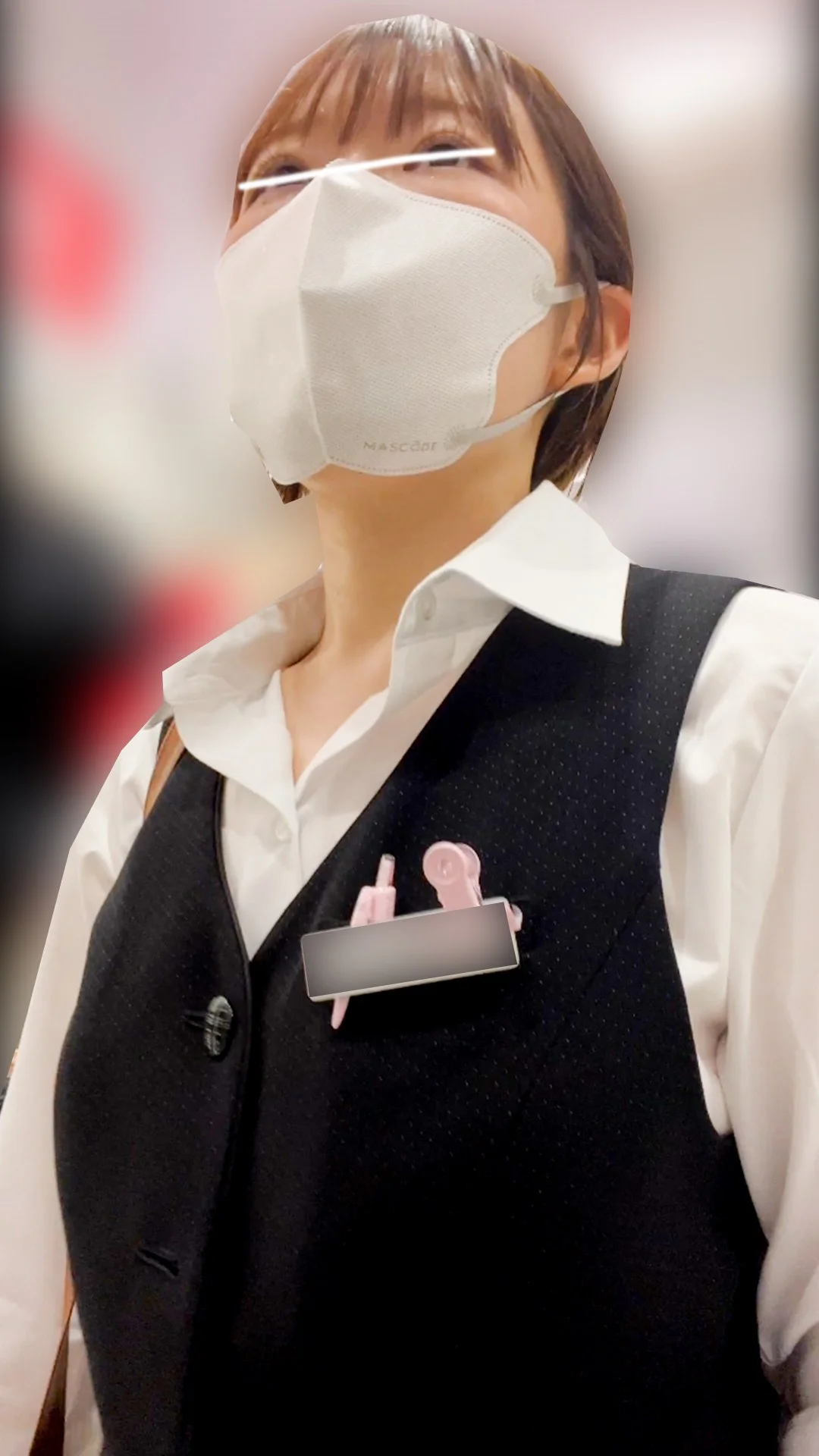 【自撮り露出オナ】某アパレル店でノーブラショッピング♡から…試着室で♡♡事務職OLゆきのちゃん(25)-1