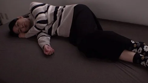 欲求不満ママ活お母さん。閉経したおばさんは何度生でヤってもノーリスクだから、勝手に生中しまくっても合法って本当ですか？