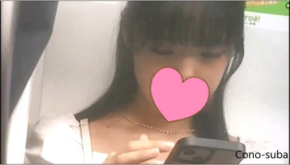 【再販】清楚でとても可愛いOLさんの純白パンティ丸見え！
