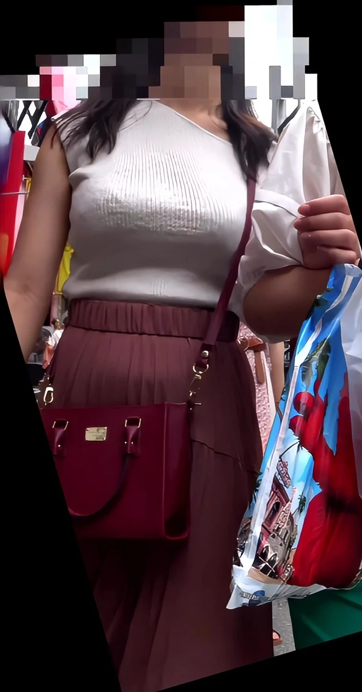 【再販】243少し警戒する巨乳JD