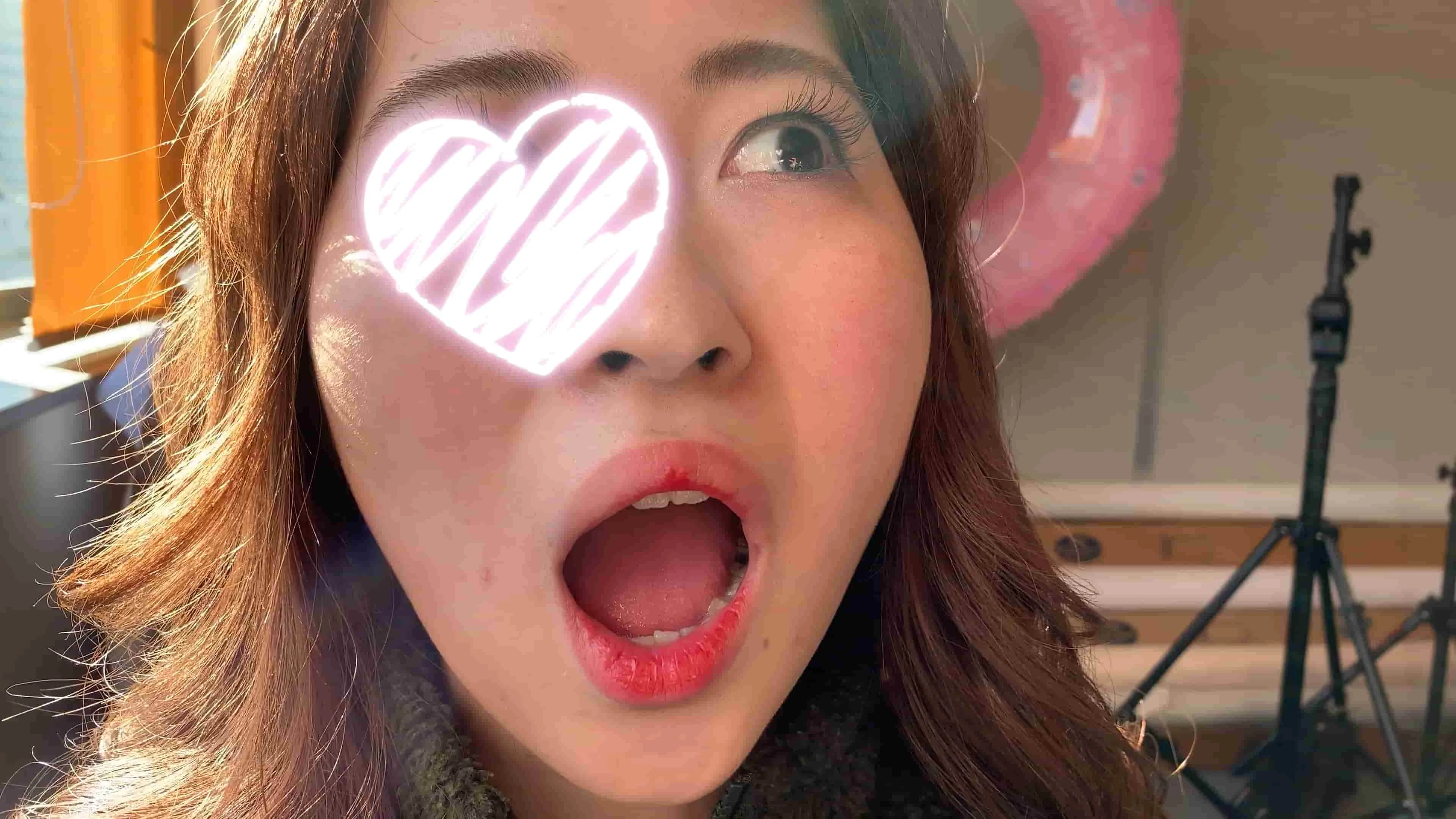 【個人撮影】（※注）巨根女（喉ちんこ）の口内を観察してみたら虫歯・ヤニ・巨大喉ちんこと逸材だった！　あんり【Y-077】-2